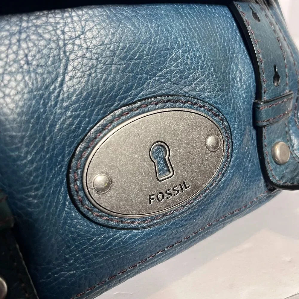 Fossil Vintage Maddox Blue Leather Messenger Shoulder Crossbody Bag
